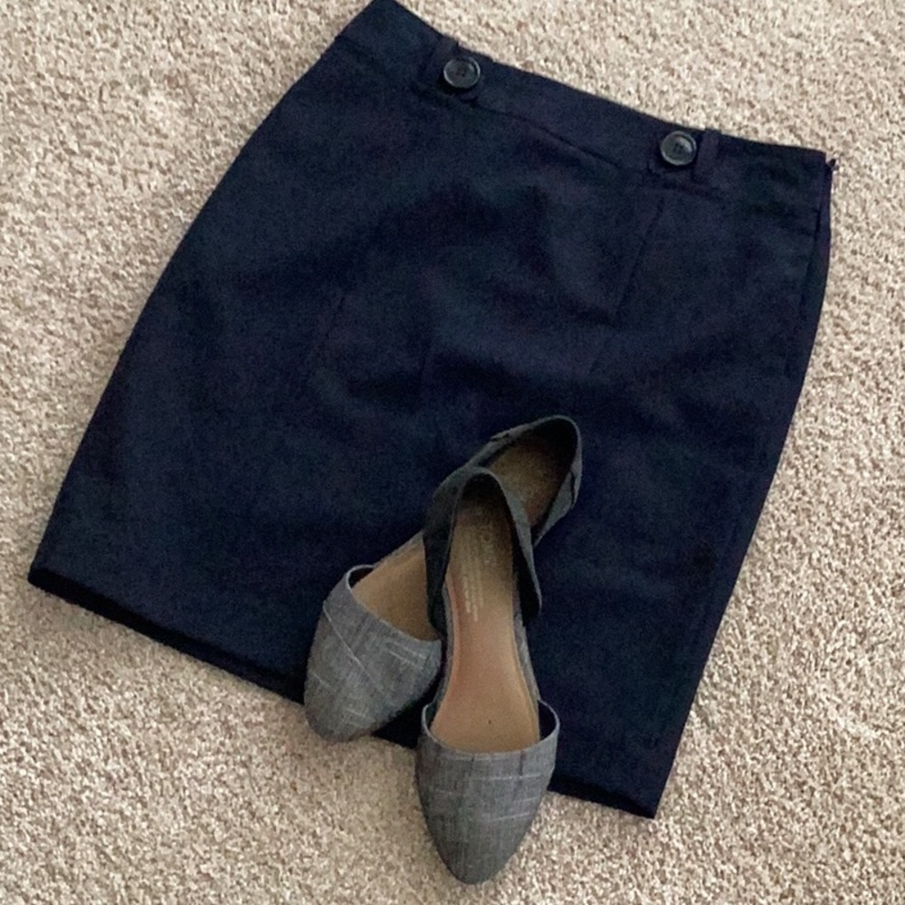 ANN TAYLOR Black Pencil Skirt Size 2P